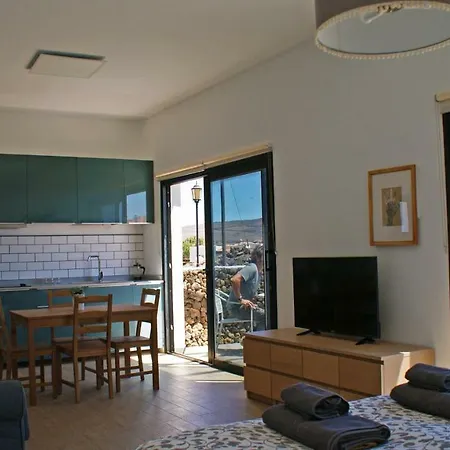 Artlab Residency. Estudio Sur Holiday home *